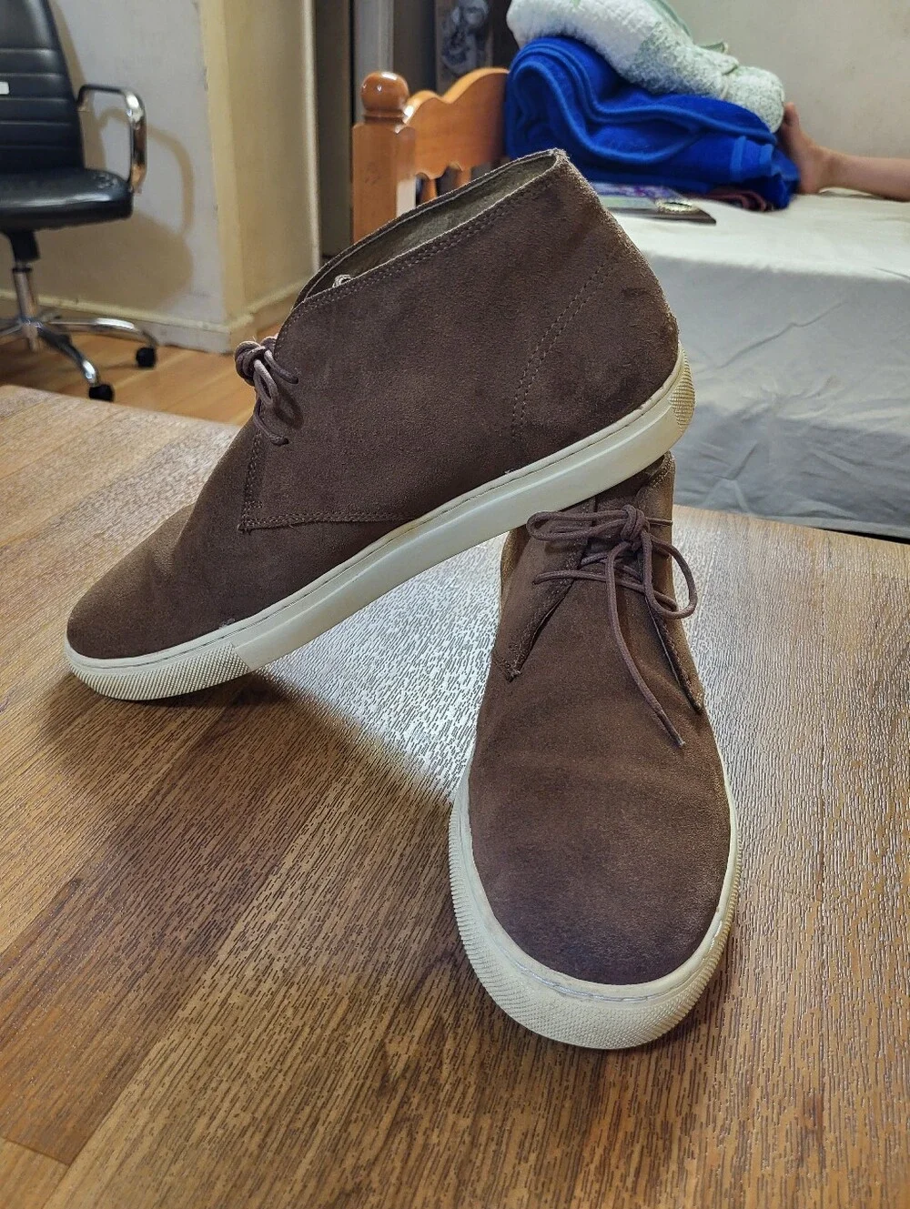 Banana Republic leather Brown mens shoes size 11.5
